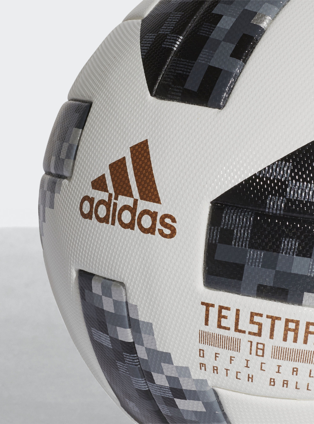 2018 FIFA WORLD CUP RUSSIA TELSTAR 18